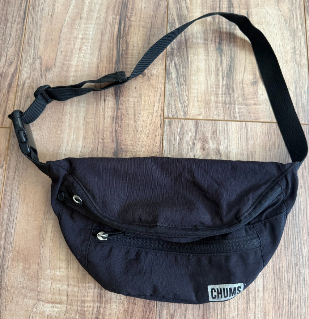 CHUMS Black Nylon Waist Pack Fanny Pack Crossbody Sling Bag Outdoor Travel